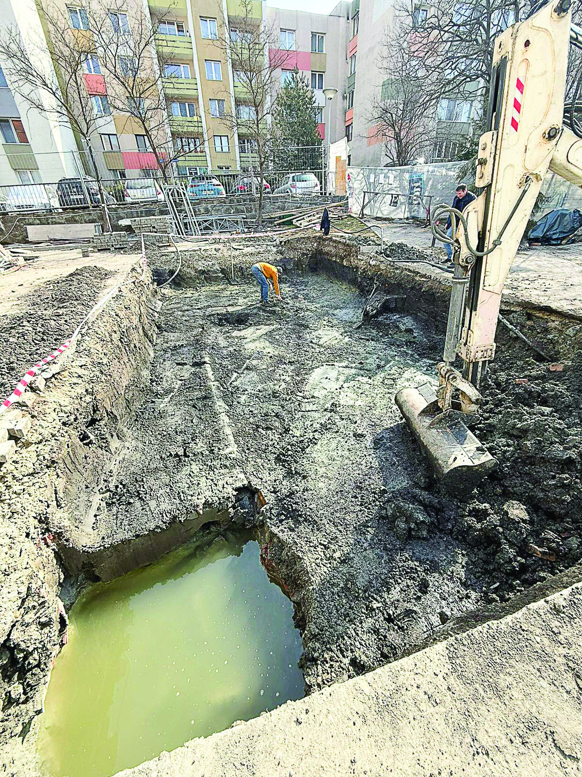 Váratlan gond hátráltatja a munkát